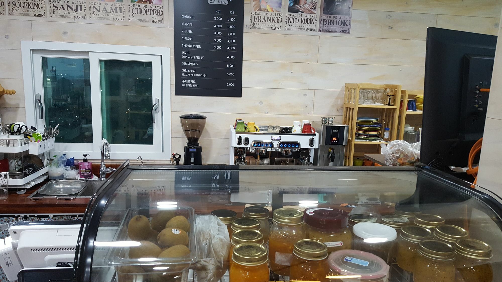Wind Jeju Cafe & Pension Σεογκουίπο Εξωτερικό φωτογραφία